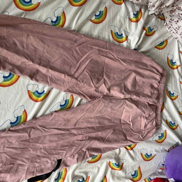 Pink Cargo pants - Picture 2 of 3